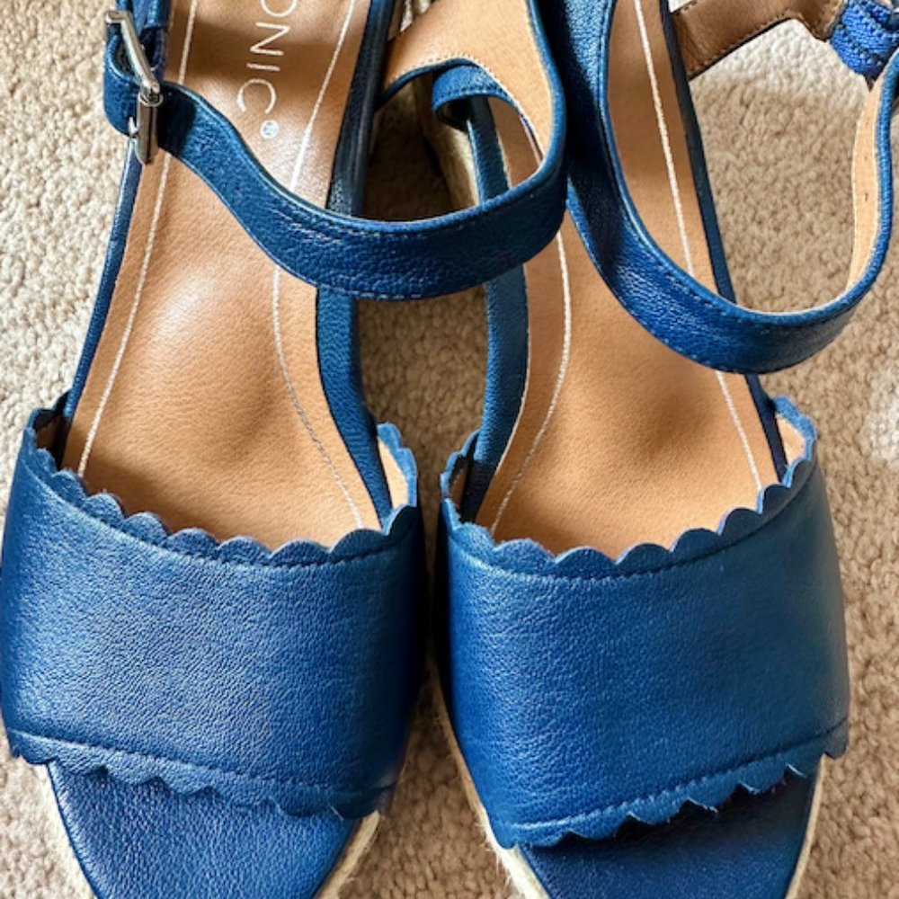 Vionic Stephany Wedge Sandals